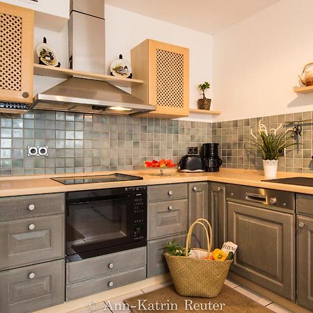 Ferienhaus Am Ufer - Ferienwohnung Strandsand Засниц Экстерьер фото